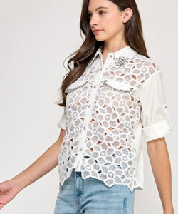 SWEET GLORAL & RINESTONE BLOUSE