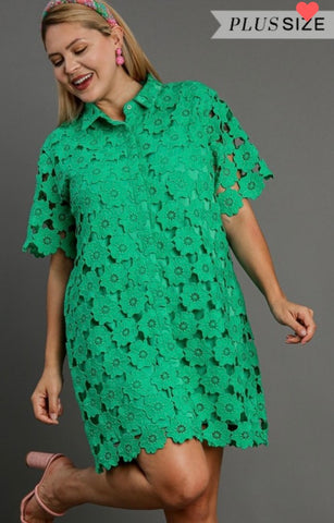 ALANIS PLUS GREEN FLORAL GUIPUR DRESS