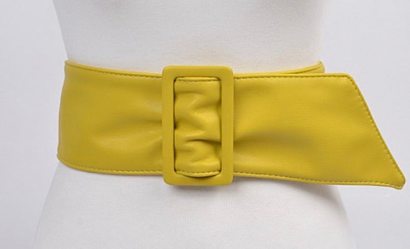 YELLOW MONOTONE LEATHER BUCKLE BELT